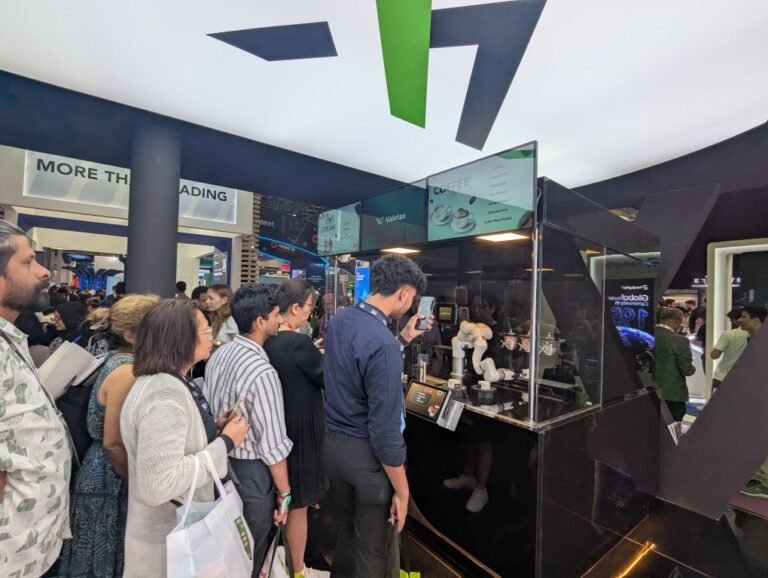 Forex Expo-Robotics Cafe manufacturer-robot rental in dubai